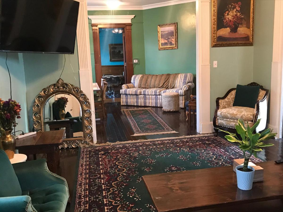 Bed and Breakfast 5 Star Victorian Mansion-Downtown No Locals Erie Exterior foto