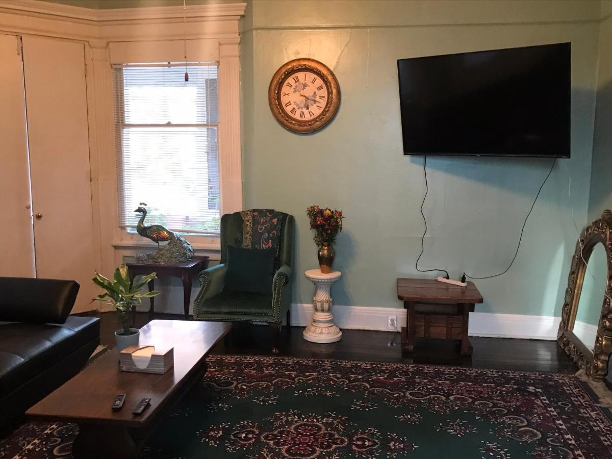 Bed and Breakfast 5 Star Victorian Mansion-Downtown No Locals Erie Exterior foto